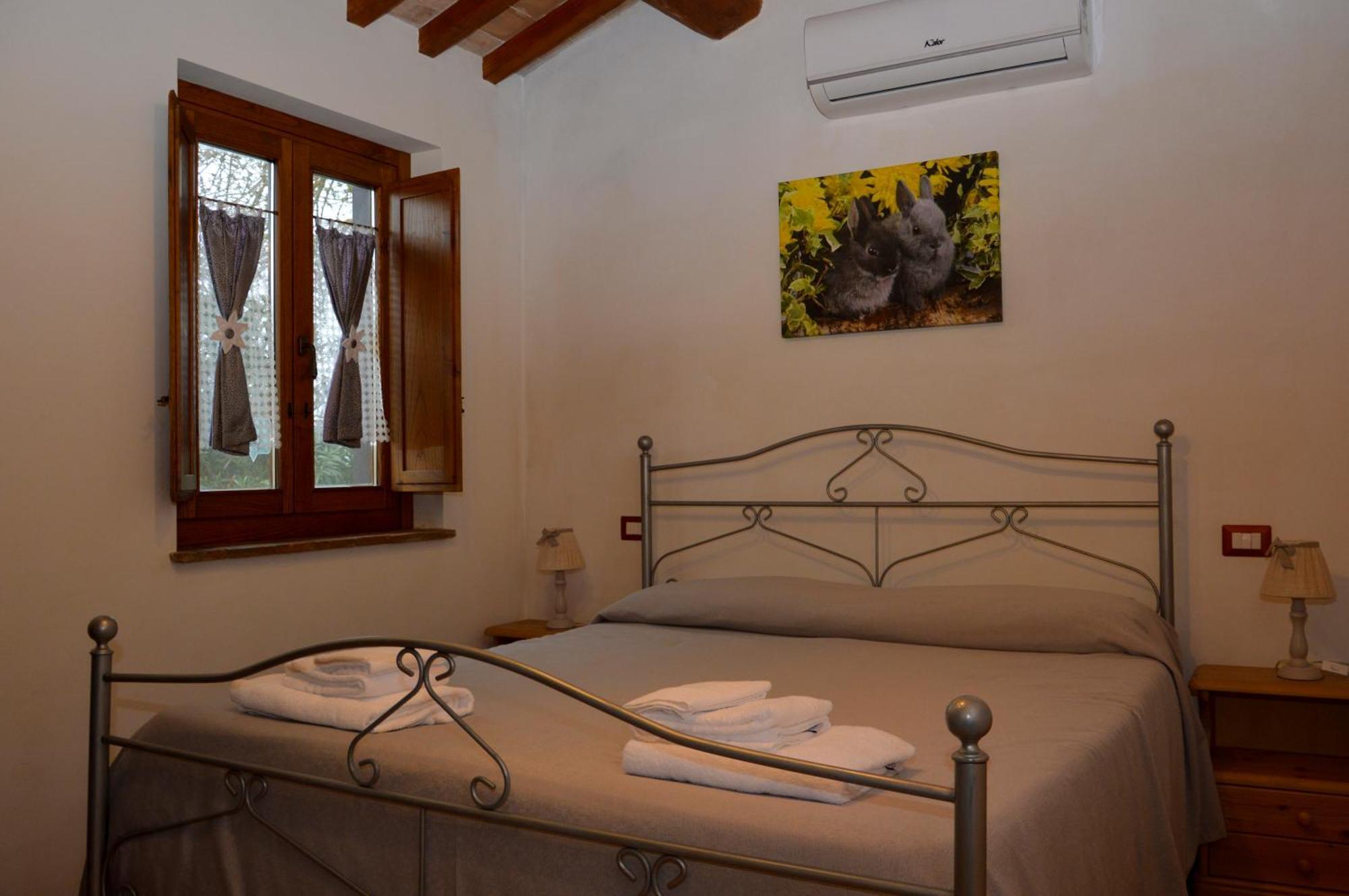 בולסנה Agriturismo "La Fraschetta" מראה חיצוני תמונה